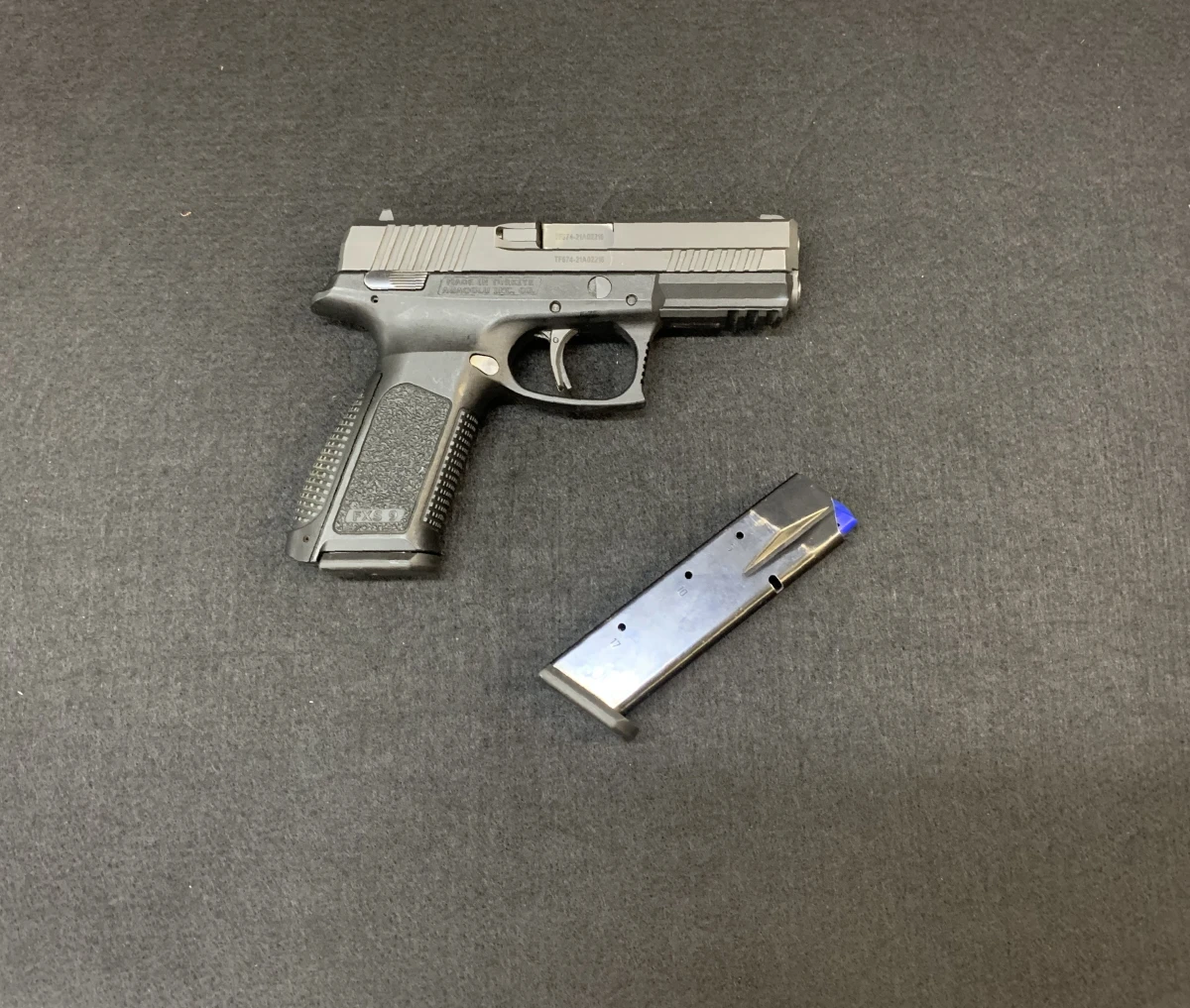 PISTOLET SAMOPOWTARZALNY AHSS FXS-9 (UŻYWANY)